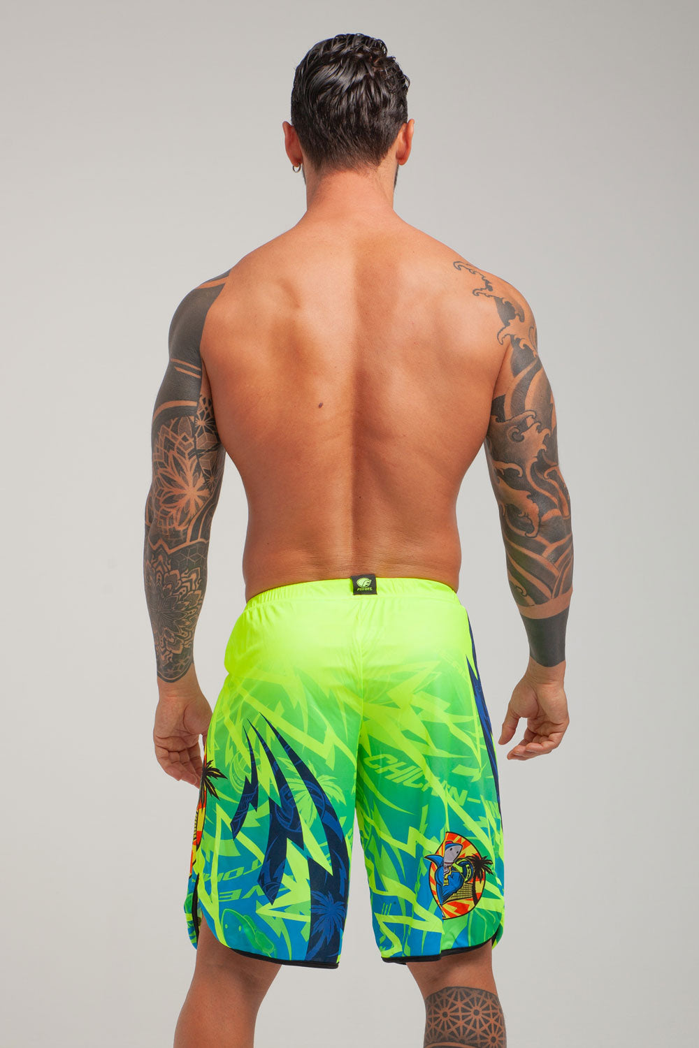 Muertos training shorts