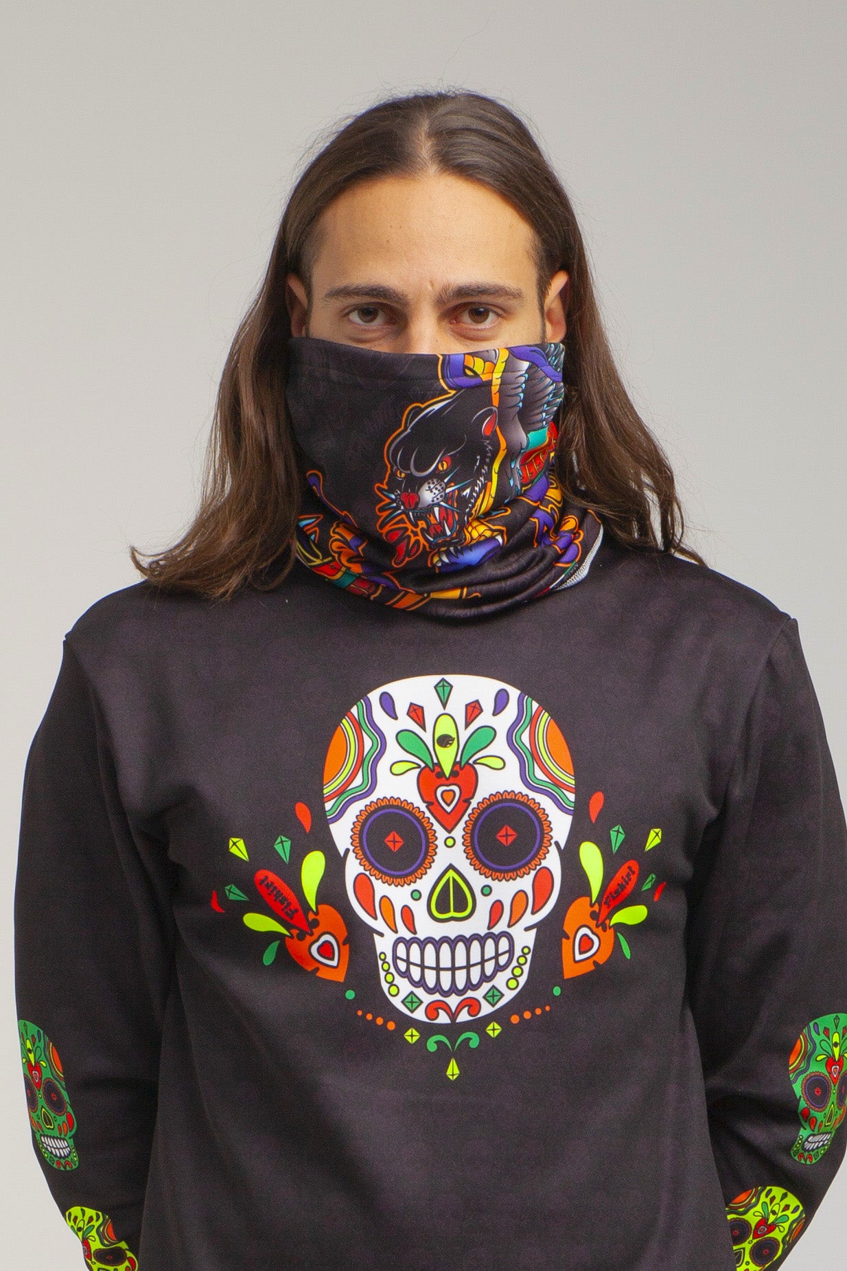 Muertos neck warmer